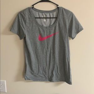Nike T-shirt